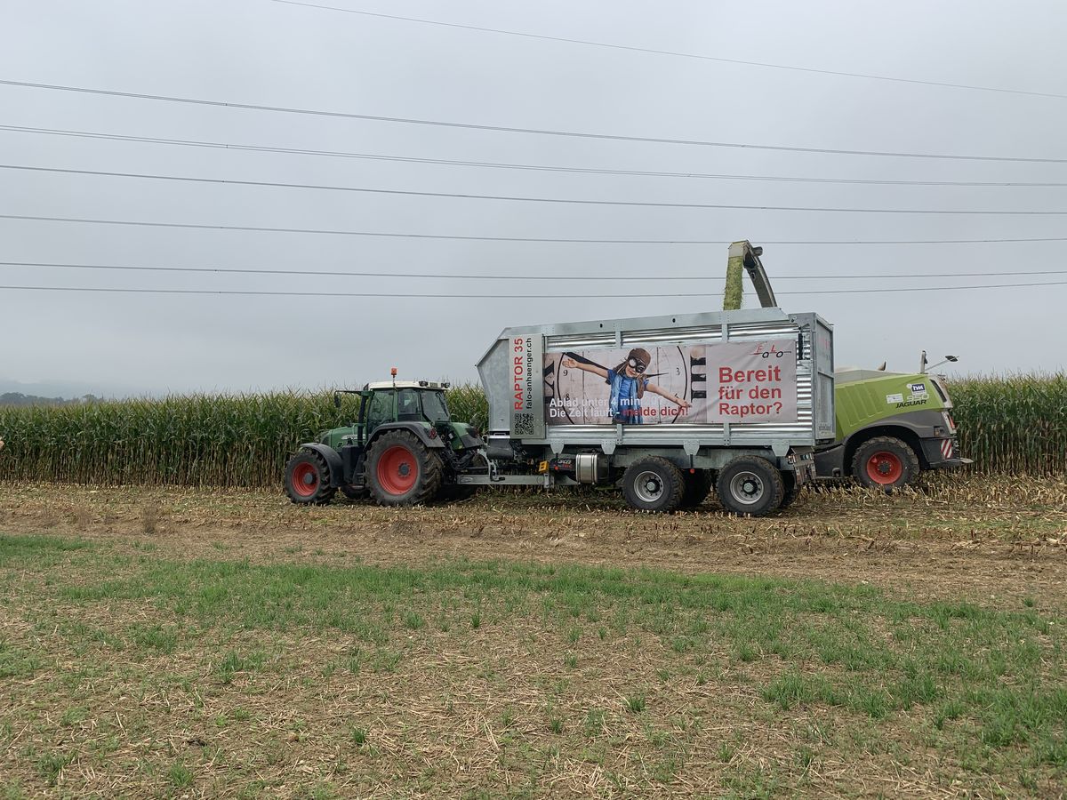 Raptor 35 mit Falo-Branding im Einsatz